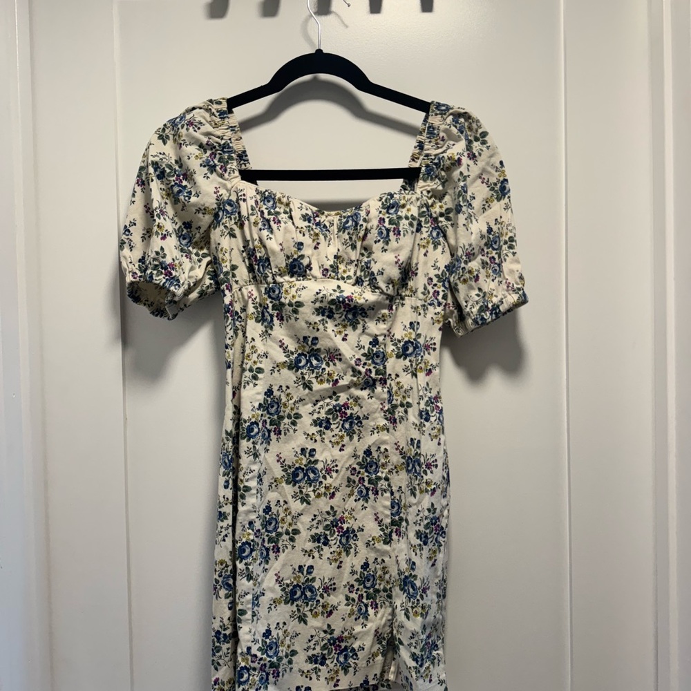 ASTR the Label Floral Print Puff Sleeve Dress
